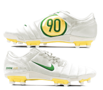 Chuteira Campo Nike Total 90 FG Branco, Amarelo e Verde