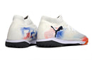 Chuteira Society Puma Future 8 TF Branco, Laranja e Azul
