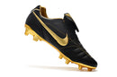 Chuteira Campo Nike Retrô Tiempo Legend 7 Elite FG Preta e Dourada R10