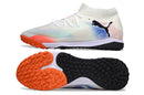 Chuteira Society Puma Future 8 TF Branco, Laranja e Azul
