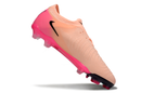 Chuteira Campo Nike Phantom GX 2 Elite FG Rosa e Preto "Prism Pack"