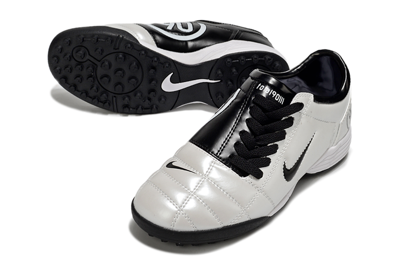 Chuteira Society Nike Total 90 TF Branco e Preto
