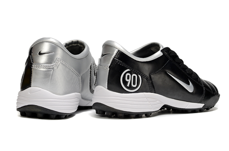 Chuteira Society Nike Total 90 TF Preto e Prata