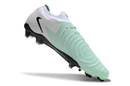Chuteira Campo Nike Phantom GX 2 Elite FG Branca e Verde