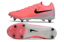 Chuteira Campo Nike Phantom GX 2 Elite Trava Mista Rosa