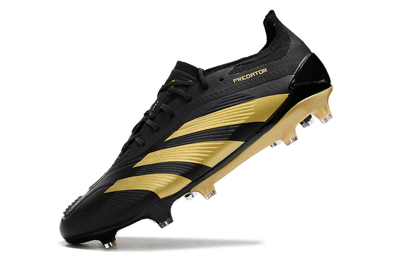 Chuteira Campo Adidas Predator Elite FG Preta e Dourado