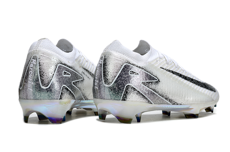 Chuteira Campo Nike Air Zoom Mercurial Vapor 16 Elite FG Branca e Preta