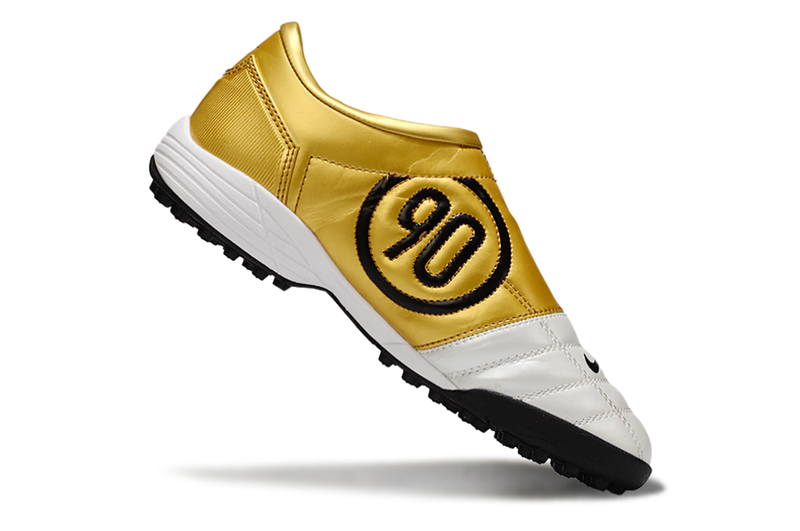Chuteira Society Nike Total 90 TF Branco e Dourado