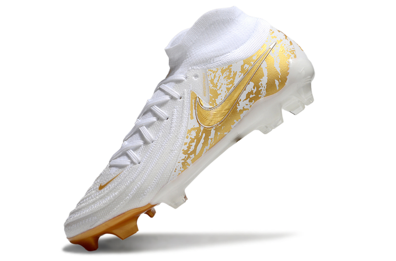 Chuteira Campo Nike Phantom Luna 2 Elite FG Branca e Dourado