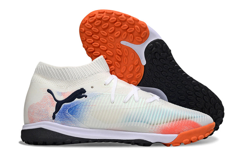 Chuteira Society Puma Future 8 TF Branco, Laranja e Azul
