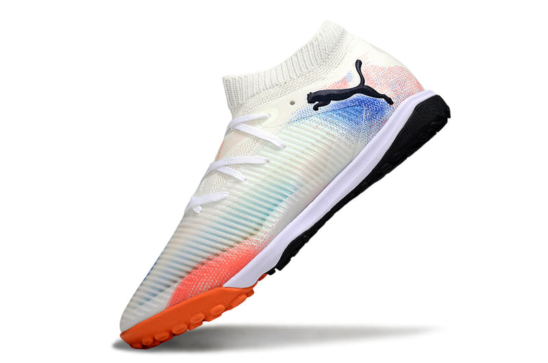 Chuteira Society Puma Future 8 TF Branco, Laranja e Azul