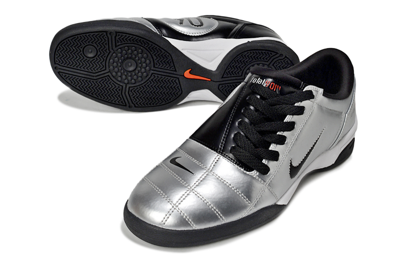 Chuteira Futsal Nike Total 90 IC Prata e Preto