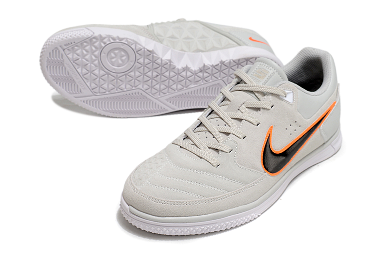 Chuteira Futsal Nike 5 StreetGato IC Branco, Preto e Laranja