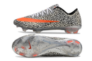 Chuteira Campo Nike Retrõ Mercurial Vapor 10 FG Branca, Preta e Laranja