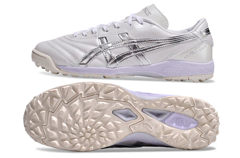Chuteira Society Asics Japan TF Branca e Prata
