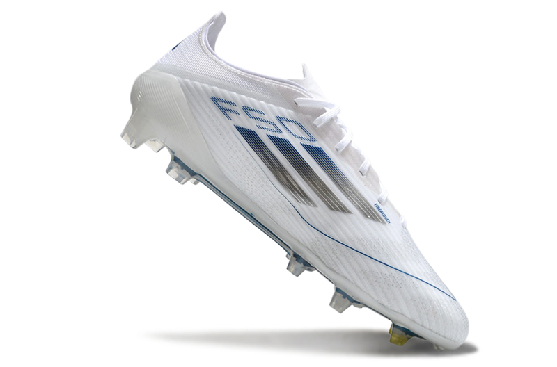 Chuteira Campo Adidas F50 FG Branca "Polar Victory"