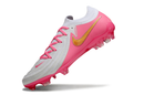 Chuteira Campo Nike Phantom GX 2 Elite FG Branca e Rosa
