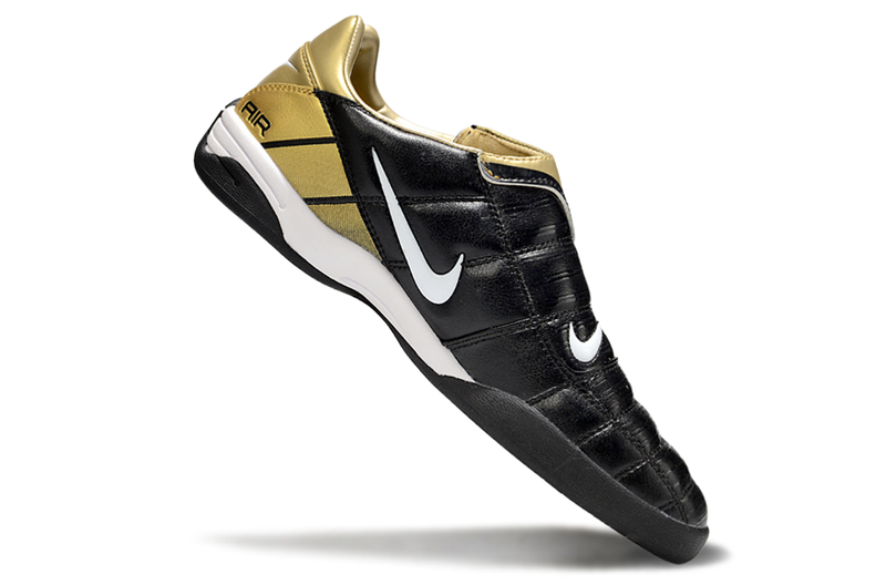 Chuteira Futsal Nike Total 90 IC Preto e Dourado