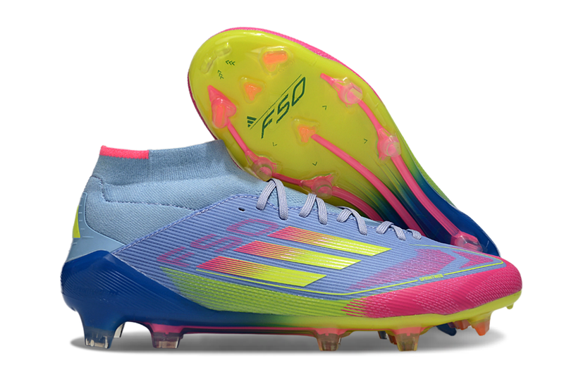 Chuteira Campo Adidas F50 Cano Médio FG Azul e Rosa "Celestial Victory"
