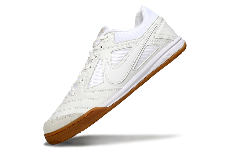 Chuteira Futsal Supreme X Nike SB Gato IC Branco