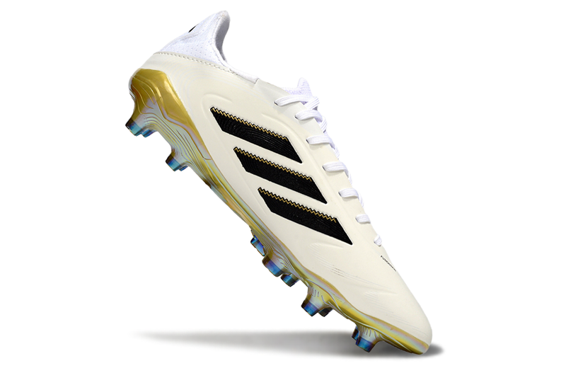 Chuteira Campo Adidas Copa Pure II Elite FG Branco, Preto e Dourado