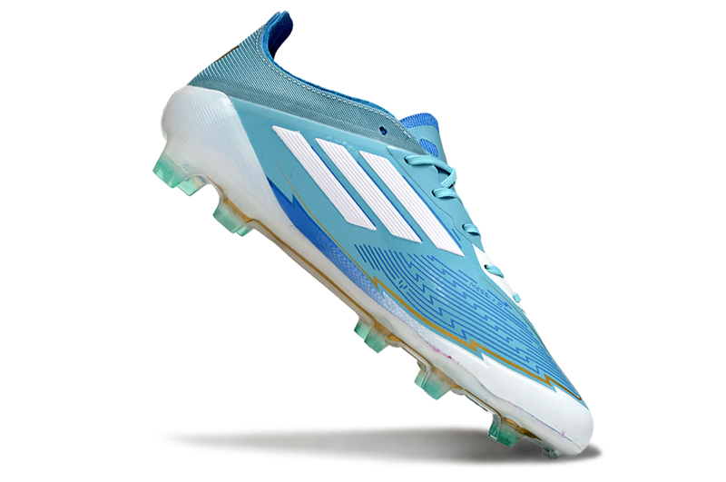 Chuteira Campo Adidas F50 FG Branca e Azul