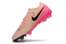 Chuteira Campo Nike Phantom GX 2 Elite FG Rosa e Preto "Prism Pack"
