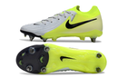 Chuteira Campo Nike Phantom GX 2 Elite Trava Mista Cinza e Verde